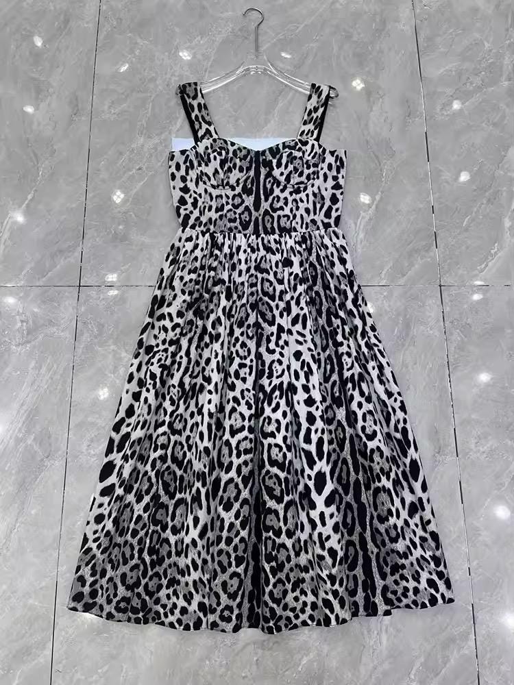 SUMMER 2025 Handmade Italian designer Gray Leopard print push up cotton dress, Sicily dress, Dolce vita dress, Italian summer dress